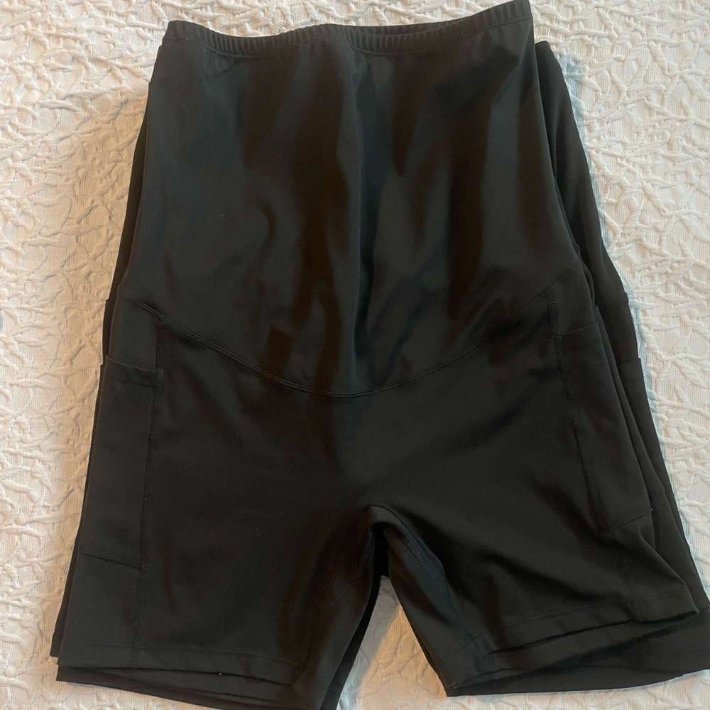 Maternity Biker Yoga Shorts